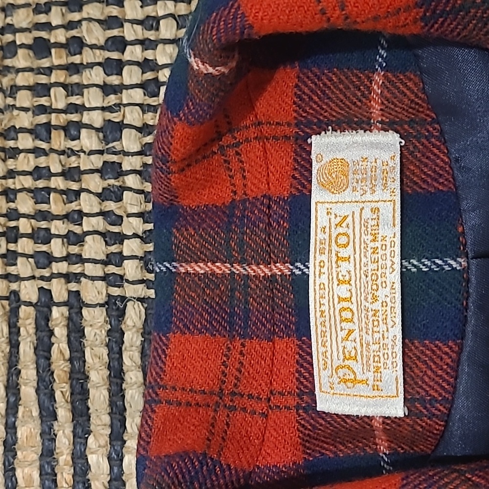 VINTAGE PENDLETON PLAID WOOL SKIRT SUIT - Picture 7 of 15